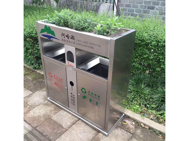 垃圾桶